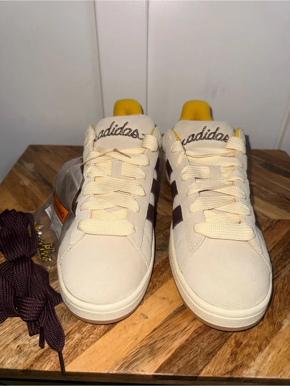 Adidas Campus 00s Warm Vanilla Ruby Men’s Size 11 NWT